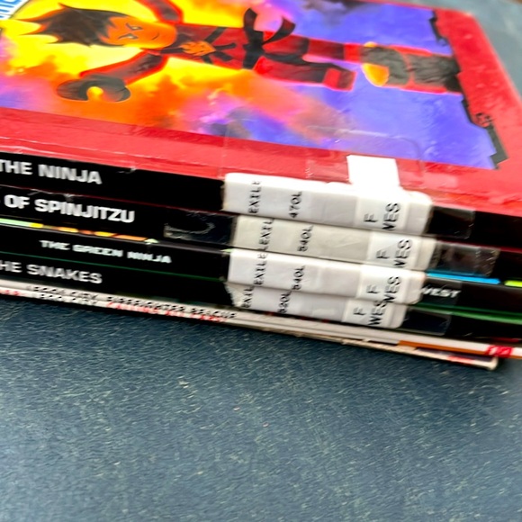 Ninjago Masters Of Spinjitzu Lego Books + Lego City + Star Wars - Picture 10 of 15